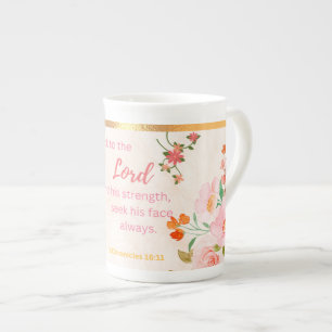 Tasse En Porcelaine Regarde le Seigneur pour la force