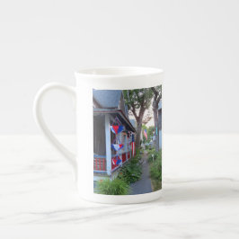 Tasse En Porcelaine Rouge, Blanc et Bleu - Vignoble de Martha