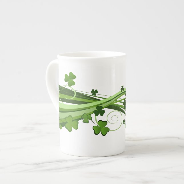 Tasse En Porcelaine St. Patrick's Clover Bone China Mug (Devant gauche)