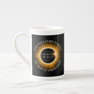 Tasse En Porcelaine Totalité de la famille Éclipse solaire personnalis