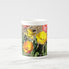 Tasse En Porcelaine Tulip Teacup par RoseWrites
