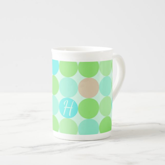 Tasse En Porcelaine Turquoise Bleu Vert & Cercles Orange Monogramme (Devant droit)