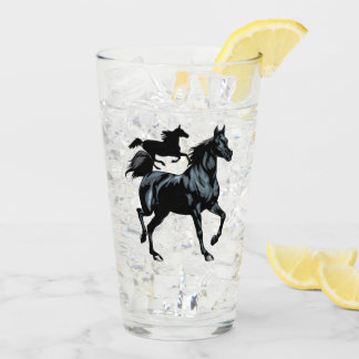 Tasse en verre de cheval