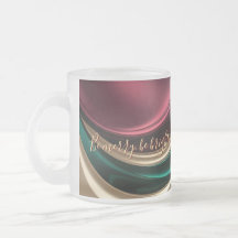 Tasse en verre givré à motif stylé