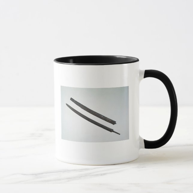 Tasse Épée et gaine, de La Tene, la Suisse (Droite)