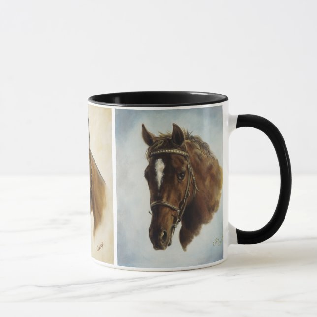Tasse équine de trio dans le noir (Droite)