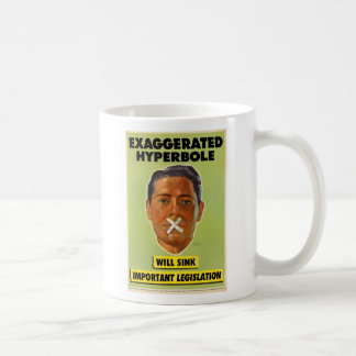 Tasse exagérée d'hyperbole