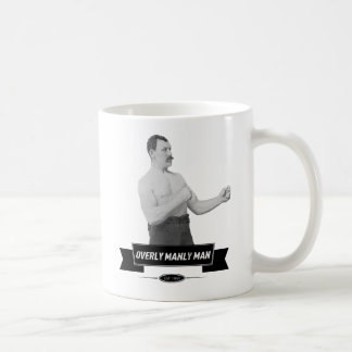 Tasse excessivement virile d'homme