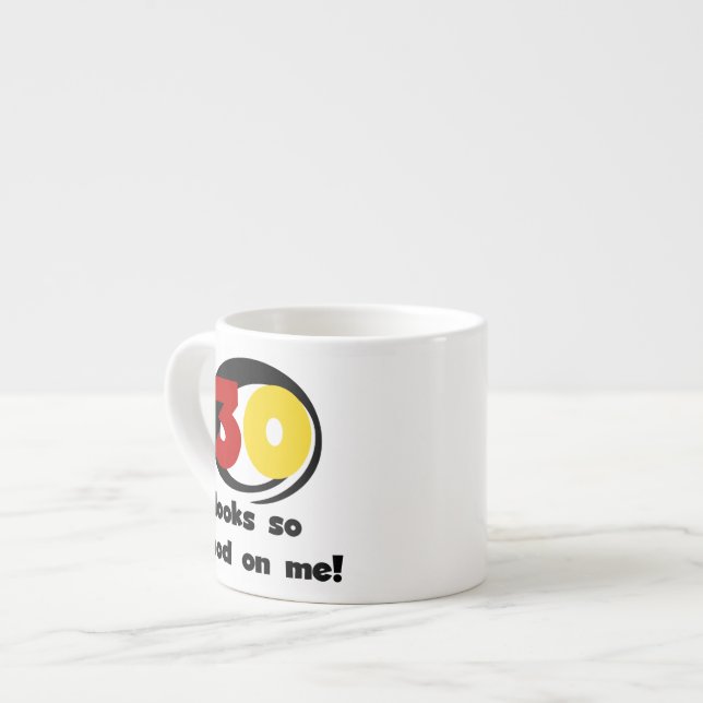 Tasse Expresso 30 Semblables T-shirts et cadeaux sur moi (Devant gauche)