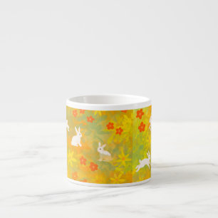 Tasse Expresso Bunnies dans le champ de fleurs