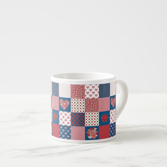 Tasse Expresso Coeurs chic et Rose Faux Patchwork Espresso Mug (Devant droit)