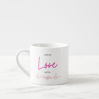 Tasse Expresso conception de l'amour du café avec un battement de