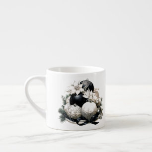 Tasse Expresso Élégant ornement de Noël en ivoire noir et blanc