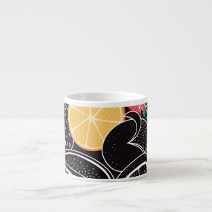 Tasse Expresso Fruits tropicaux colorés, arrière - plan noir.