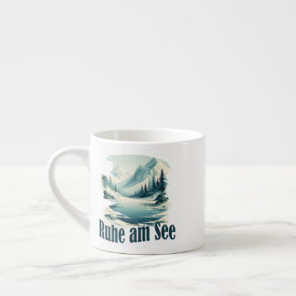 Tasse Expresso Minimalistische Seenlandschaft - Ruhe am Wasser