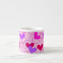 Motif mignon fille rose pourpre et coeur rouge