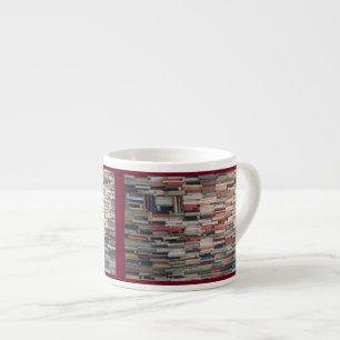 Tasse Expresso Piles de livre empilées vers le haut étroitement