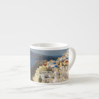 Tasse Expresso Santorin sous le soleil de l'après-midi