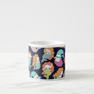 Tasse Expresso Sirènes : motif sans soudure fantaisiste.