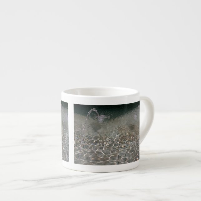 Tasse Expresso Spray fontaine (Devant droit)