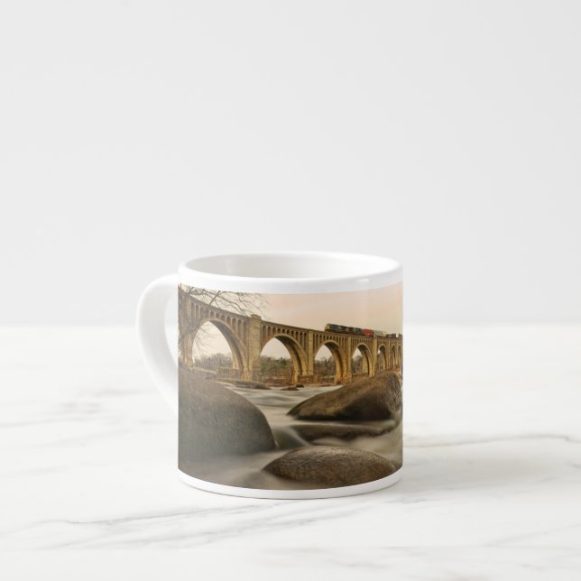 Tasse Expresso Train au-dessus de James River (Devant gauche)