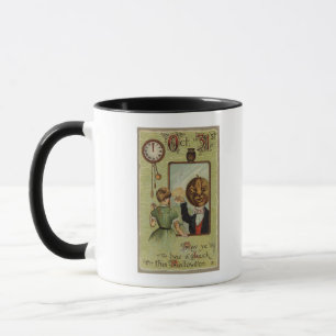 Tasse Femme regardant l'homme de citrouille dans le