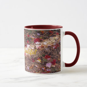 Tasse Feuille dans l'herbe