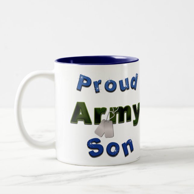 Tasse fière de fils d'armée (Gauche)