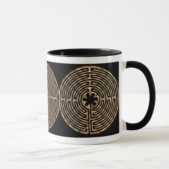 Tasse foncée de chemins de perle de labyrinthe de (Droite)