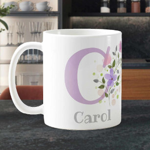 Tasse für den Blumenkaffee mit Name und Anfangsbuc