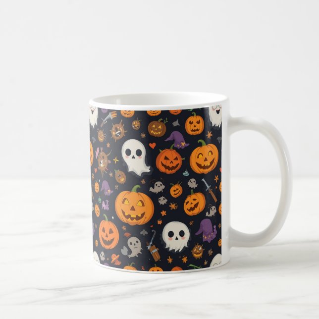 Tasse für lila Zaubertränke und Skull-Over-Muster (Rechts)