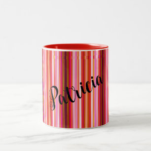 Tasse für personalisierte rote vertikale Streifen