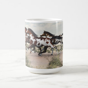 Tasse galopante de chevaux