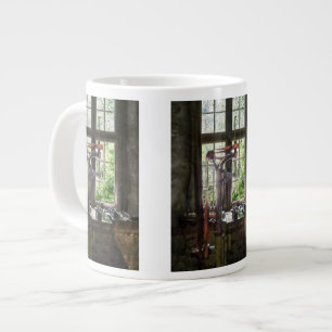 Tasse Géante Appuyer sur l'exploration par fenêtre