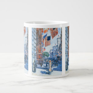 Tasse Géante Drapeaux de la 5ème Avenue par Childe Hassam, Art 