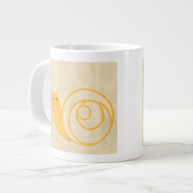 Tasse Géante Escargot jaune sur Arrière - plan crème (Devant gauche)