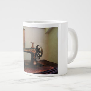 Tasse Géante Machine à coudre et Lithographie