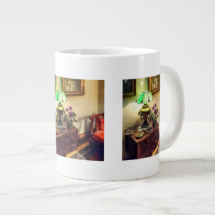 Tasse Géante Salon Cosy avec Lampe à Pétales de Fleur