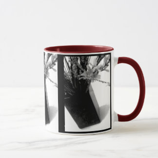 Tasse, Getränk - Touch des Rotes in Schwarzweiss Tasse