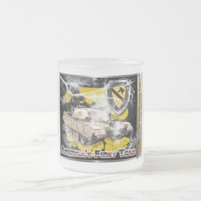 Tasse Givré 1re division de cavalerie-Une conception du genre (Centre)