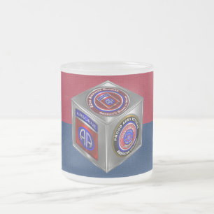 Tasse Givré 82e division aéroportée Colors Steel Cube