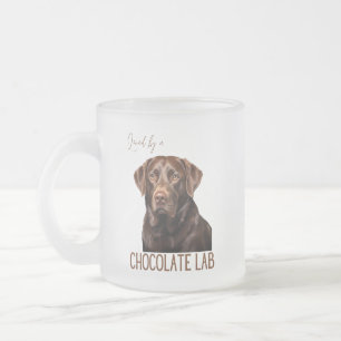 Tasse Givré Aimé par un amateur de chien labrador chocolat