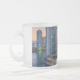 Tasse Givré Coucher de soleil sur la ligne d'horizon de Miami