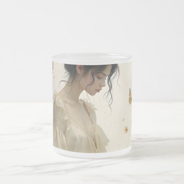 Tasse Givré Élégance douce dans une danse papillon (Centre)