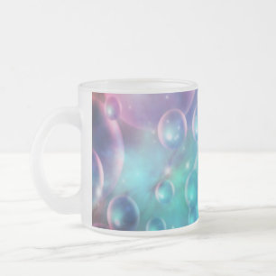 Tasse Givré En bas de la boue de ruisseau pyrénéenne
