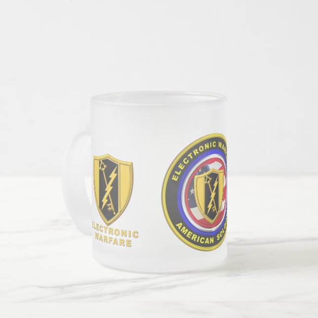 Tasse Givré Fière guerre électronique des anciens combattants  (Devant gauche)