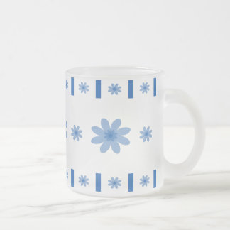 Tasse Givré Fleurs et blocs bleus