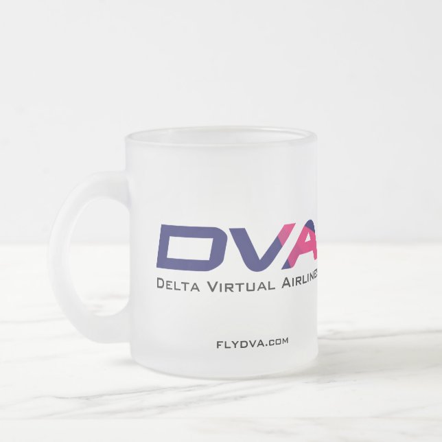 Tasse Givré FlyDVA - graphiques de lettre seulement (Gauche)