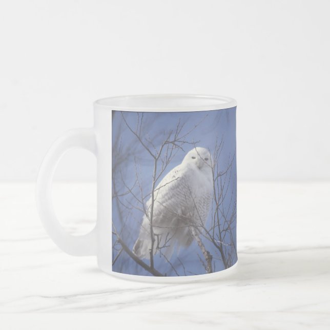 Tasse Givré Hibou de Milou - oiseau blanc contre un ciel bleu (Gauche)
