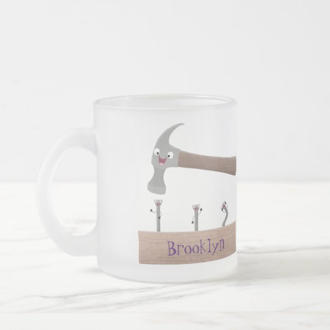Tasse Givré Illustration de dessin mignon, marteau et ongles (Gauche)